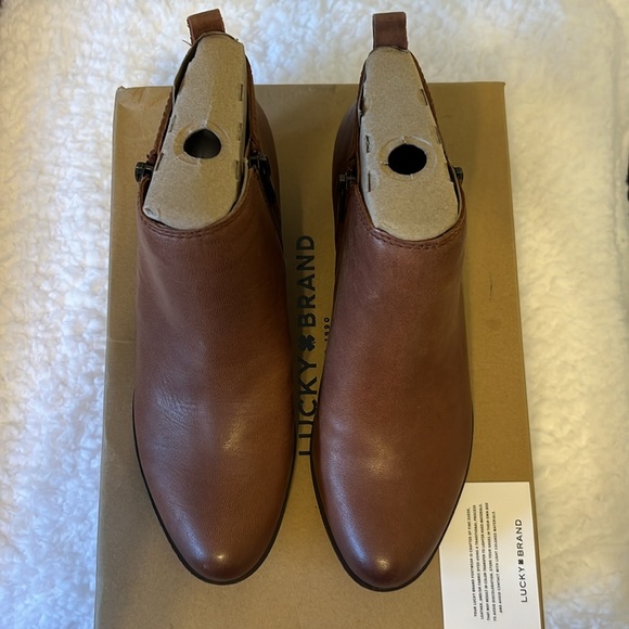 👢👢Lucky Brand Toffee Barillos👢👢NWT - Picture 3 of 16